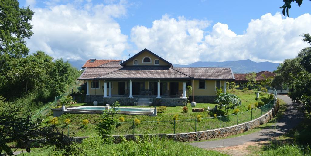 Villa Tee Four Digana Ruang foto