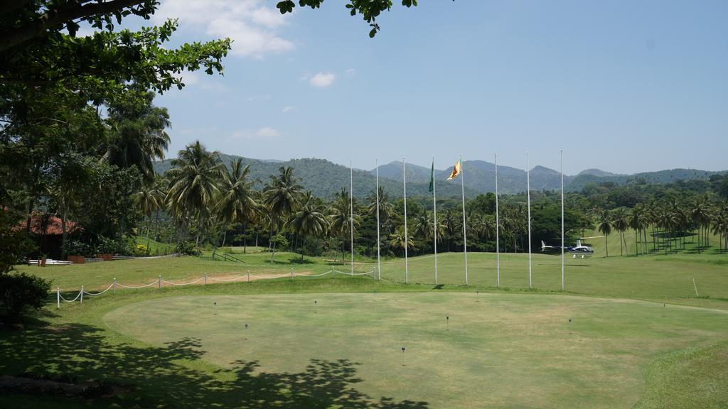 Villa Tee Four Digana Bagian luar foto